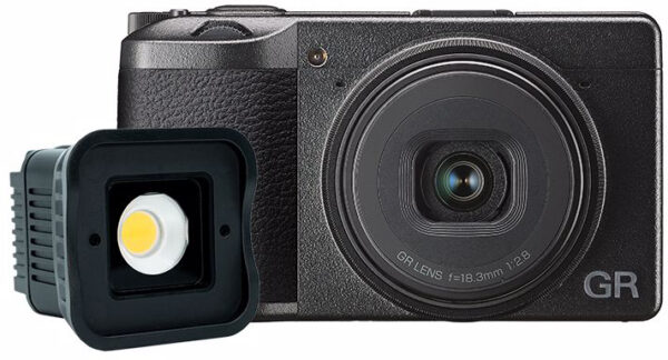 Ricoh GR III kompaktikamera + Lume Cube 2.0