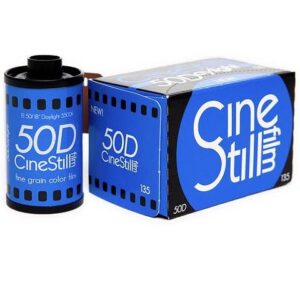 CineStill XPRO 50D päivänvalo 36/135 värifilmi