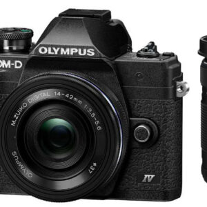 Olympus OM-D E-M10 Mark IV 14-42mm F3.5-5.6 ja 40-150mm F4.0-5.6 R Kit Musta
